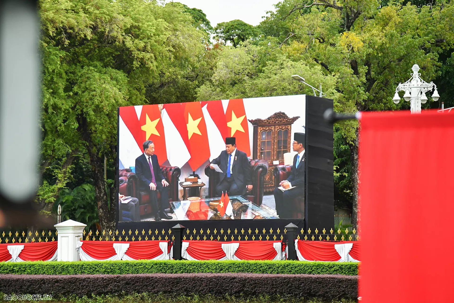 Vietnam, Indonesia leaders hold talks, elevating ties to comprehensive strategic partnership Vietnam, Indonesia leaders hold talks, elevating ties to comprehensive strategic partnership