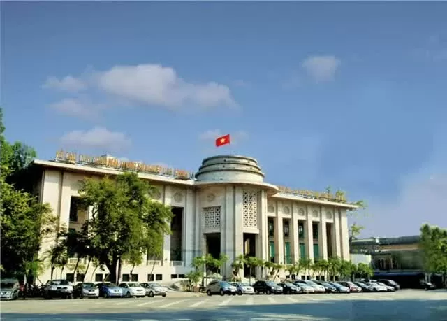 Central bank injects more than 5 trillion VND into market Central bank injects more than 5 trillion VND into market
