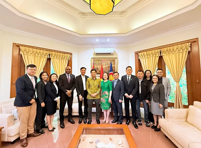 TTC AgriS met with the Vietnamese Ambassador to Indonesia, Ta Van Thong, to enhance bilateral collaboration.