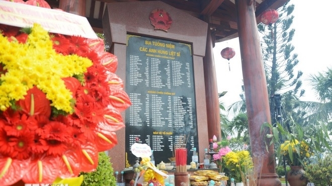 Solemn ceremony held in Da Nang to commemorate 64 fallen naval officers and soldiers at Gac Ma Reef