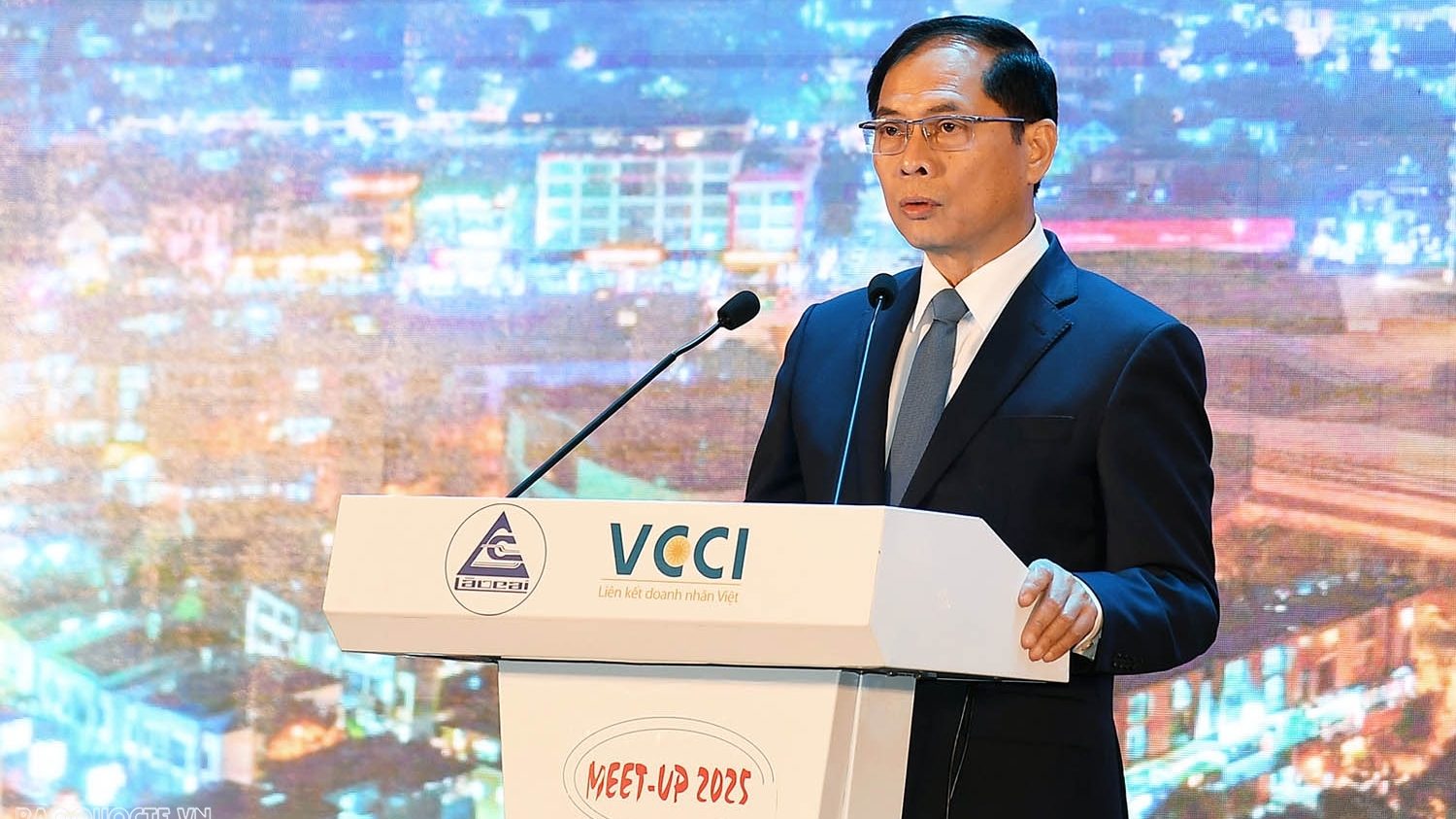 Lao Cai aims to become strategic anchor facilitating trade, investment and economic flows between Vietnam, ASEAN and southwest China