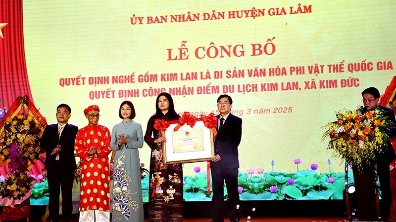 Hanoi's Kim Lan ceramics recognised as national intangible cultural heritage
