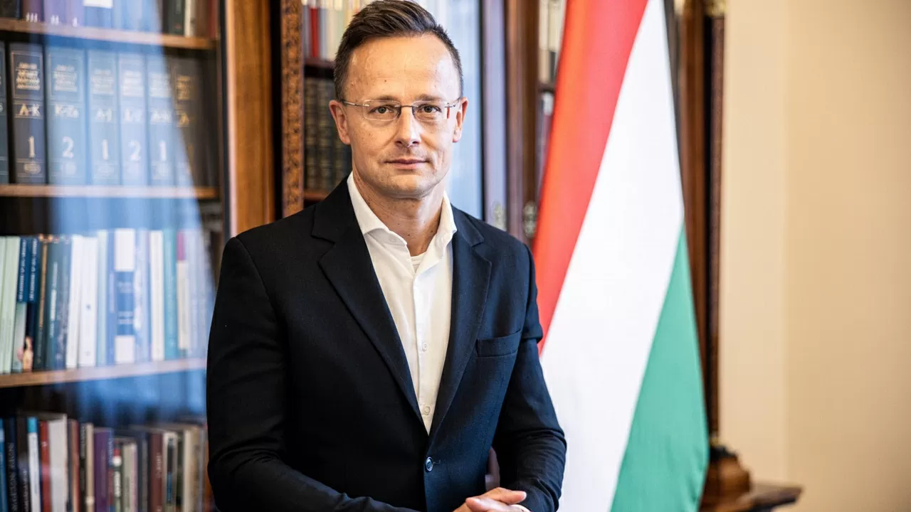 Bộ trưởng Ngoại giao và Kinh tế đối ngoại Hungary Szijjarto Peter. (Nguồn: Moldoval) Bộ trưởng Ngoại giao và Kinh tế đối ngoại Hungary Szijjarto Peter. (Nguồn: Moldoval)