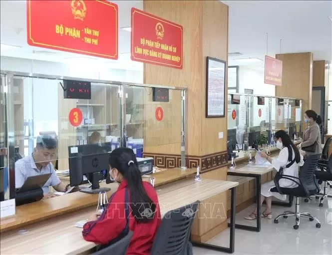 All businesses to conduct administrative procedures electronically from July