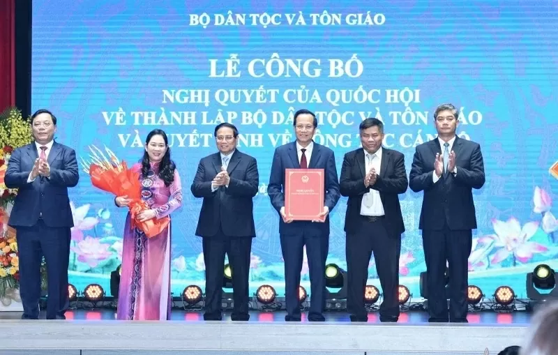 Streamlined, effective administrative apparatus: A milestone in March Streamlined, effective administrative apparatus: A milestone in March