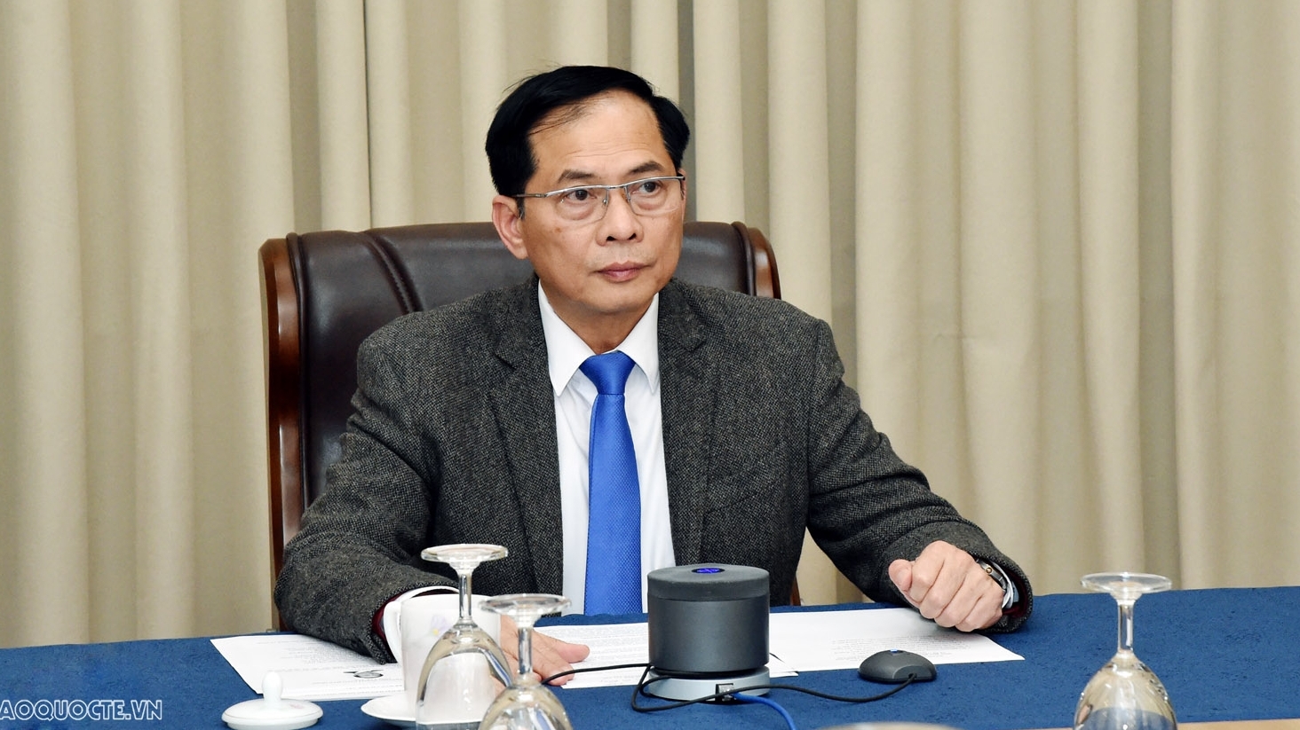 Vietnam, RoK Foreign Ministers hold phone talks to strengthen comprehensive strategic partnership