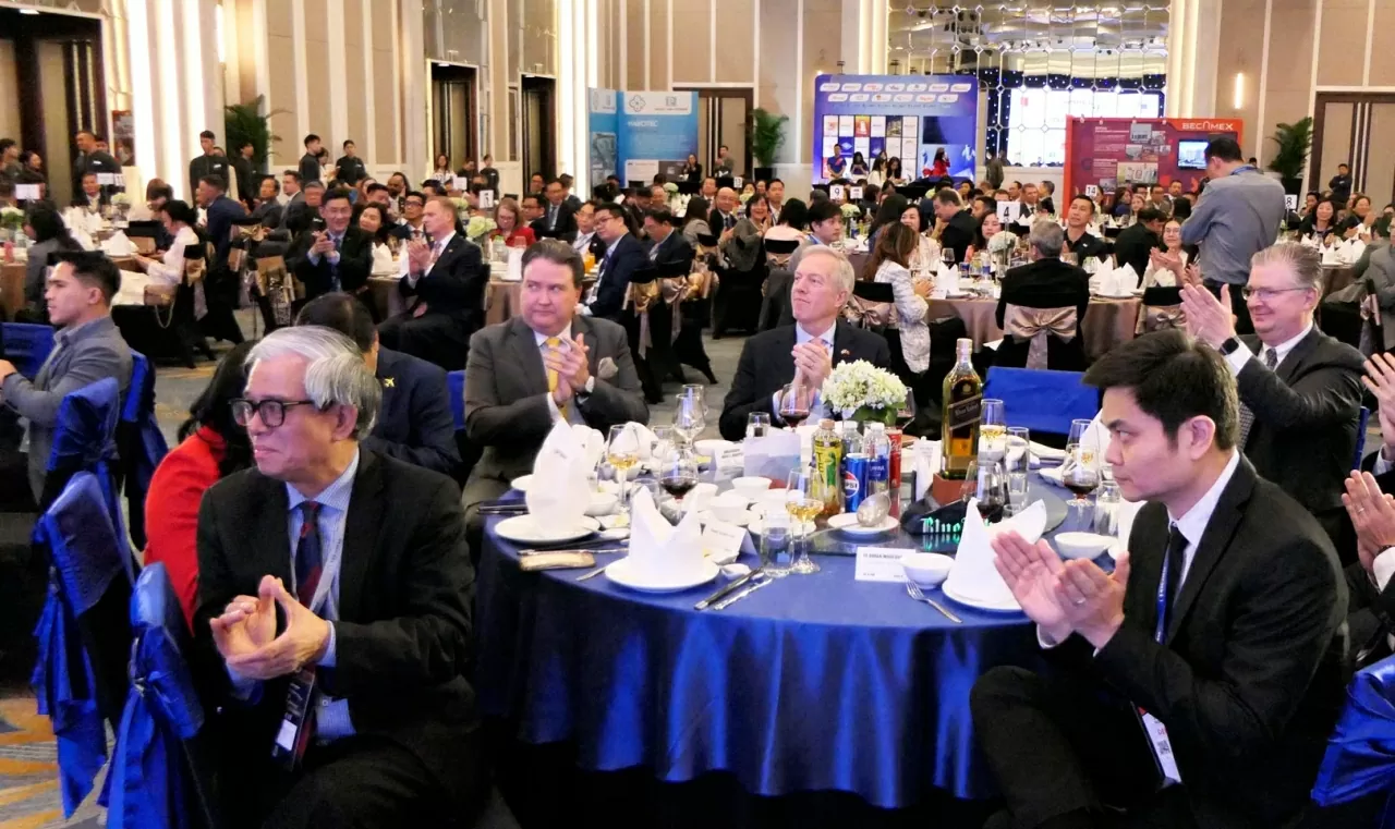 Gala Dinner celebrating 30th anniversary of Vietnam-U.S. relations: Enhancing Comprehensive Strategic Partnership
