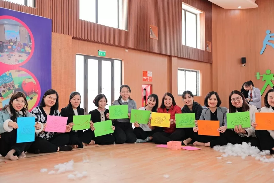 Connecting 300 schools in Hanoi and Thai Nguyen through the art-based learning workshop