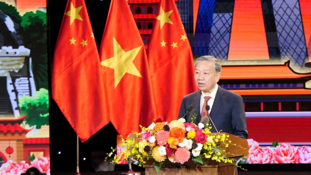 General Secretary To Lam urges Vietnamese, Chinese youths to further develop bilateral ties