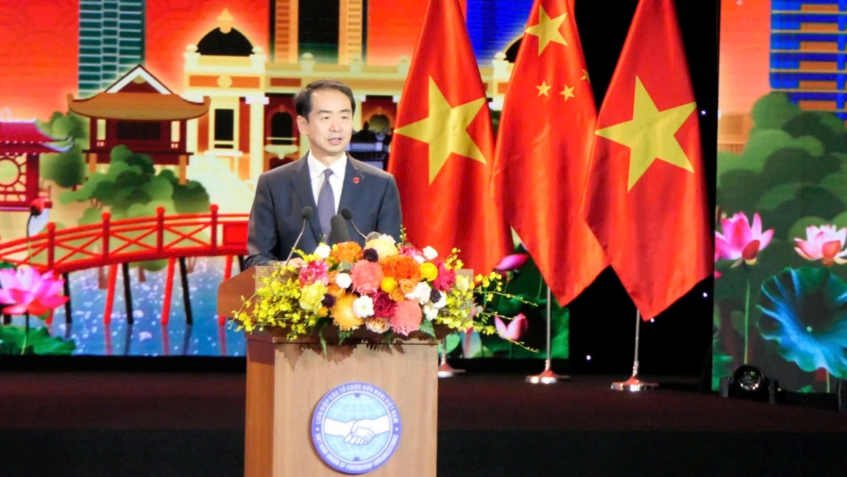 75 Years of China-Vietnam relations: Building on past achievements and opening up a new future