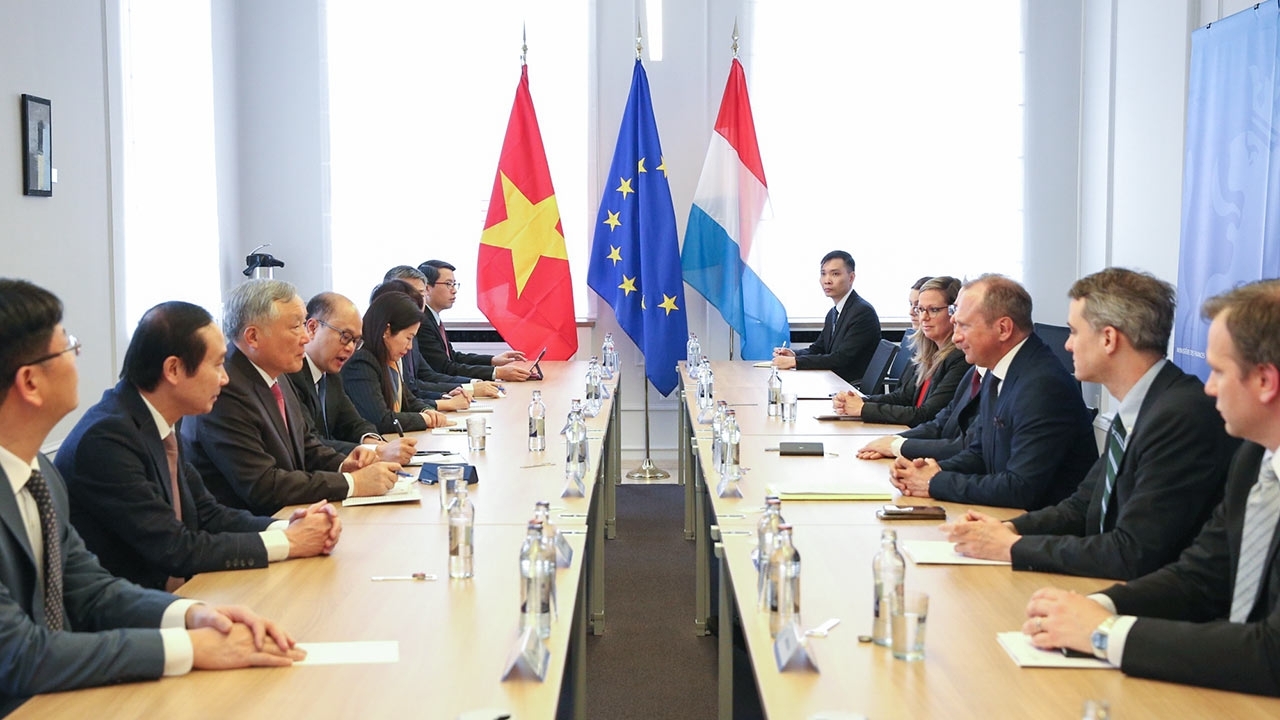 Vietnam and Luxembourg enhance cooperation in developing international financial centres