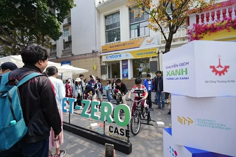 Sự kiện Giời Trái đất 2025 tại Hồ Hoàn Kiếm. (Ảnh: Anh Tú) Sự kiện Giời Trái đất 2025 tại Hồ Hoàn Kiếm. (Ảnh: Anh Tú)