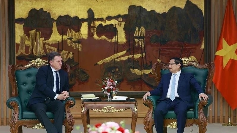 PM receives French Transport Minister Philippe Tabarot to call on stronger investment in transport infrastructure