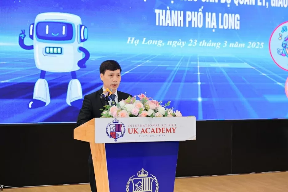 Mr. Nguyen Van Quang, Head of the Department of education and training of Ha Long City, emphasized the vital role of early childhood education in achieving holistic development for children. Mr. Nguyen Van Quang, Head of the Department of education and training of Ha Long City, emphasized the vital role of early childhood education in achieving holistic development for children.