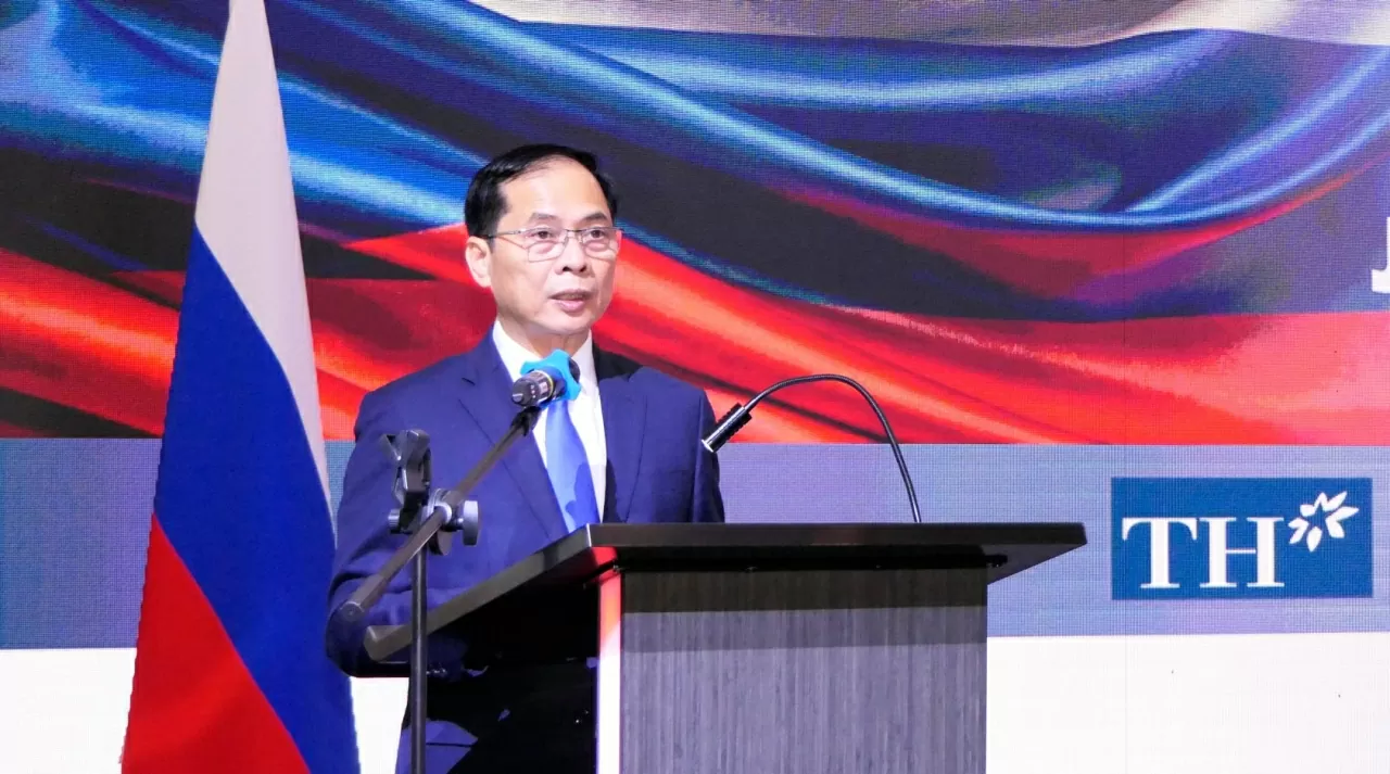 Ceremony marking 75 years of diplomatic ties: Continuing to write new chapters in the history of Vietnam-Russia relations. Ceremony marking 75 years of diplomatic ties: Continuing to write new chapters in the history of Vietnam-Russia relations.