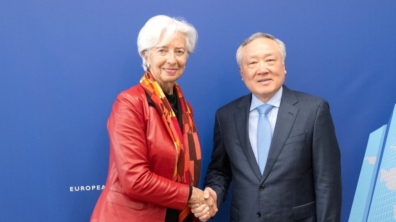 Deputy PM Nguyen Hoa Binh working visit to Germany to discuss plans for financial centre development