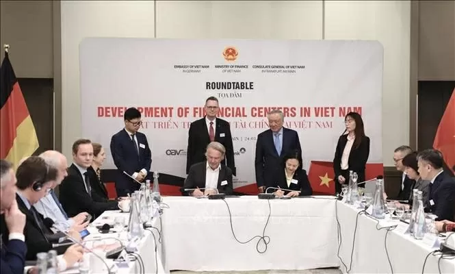 Deputy PM Nguyen Hoa Binh working visit to Germany to discuss plans for financial centre development Deputy PM Nguyen Hoa Binh working visit to Germany to discuss plans for financial centre development