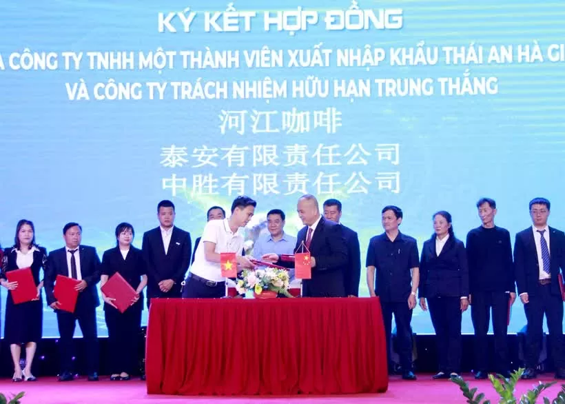 Breakthrough solutions needed to boost Ha Giang – China’s Wenshan: insiders Breakthrough solutions needed to boost Ha Giang – China’s Wenshan: insiders