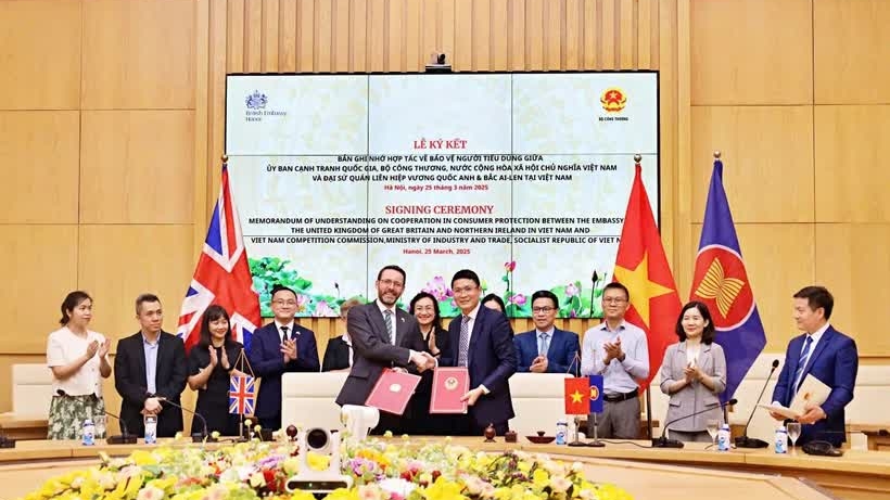 Ministry of Industry and Trade and British Embassy sign MoU on consumer protection