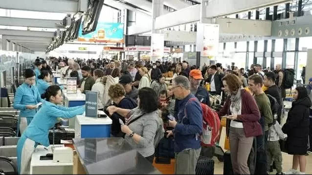 For April 30 - May 1 holiday: Airlines to supply 1.5 million seats, increasing 20%