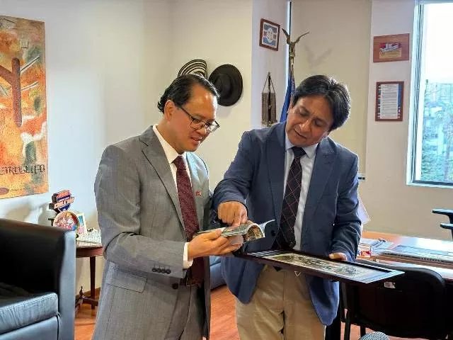 Promoting cooperation between Chile’s Antofagasta region and localities in Vietnam Promoting cooperation between Chile’s Antofagasta region and localities in Vietnam