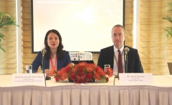 Deputy FM Nguyen Minh Hang attends HSBC Global Investment Summit