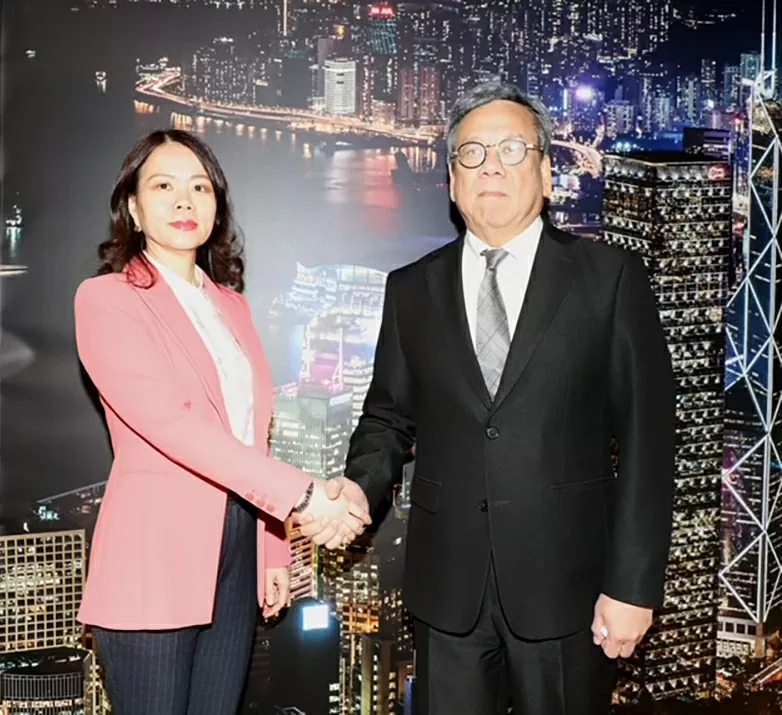 Deputy FM Nguyen Minh Hang attends HSBC Global Investment Summit Deputy FM Nguyen Minh Hang attends HSBC Global Investment Summit