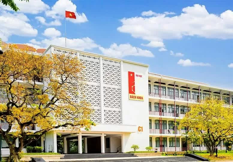 HUST expected to be among Asia’s 100 leading universities by 2045