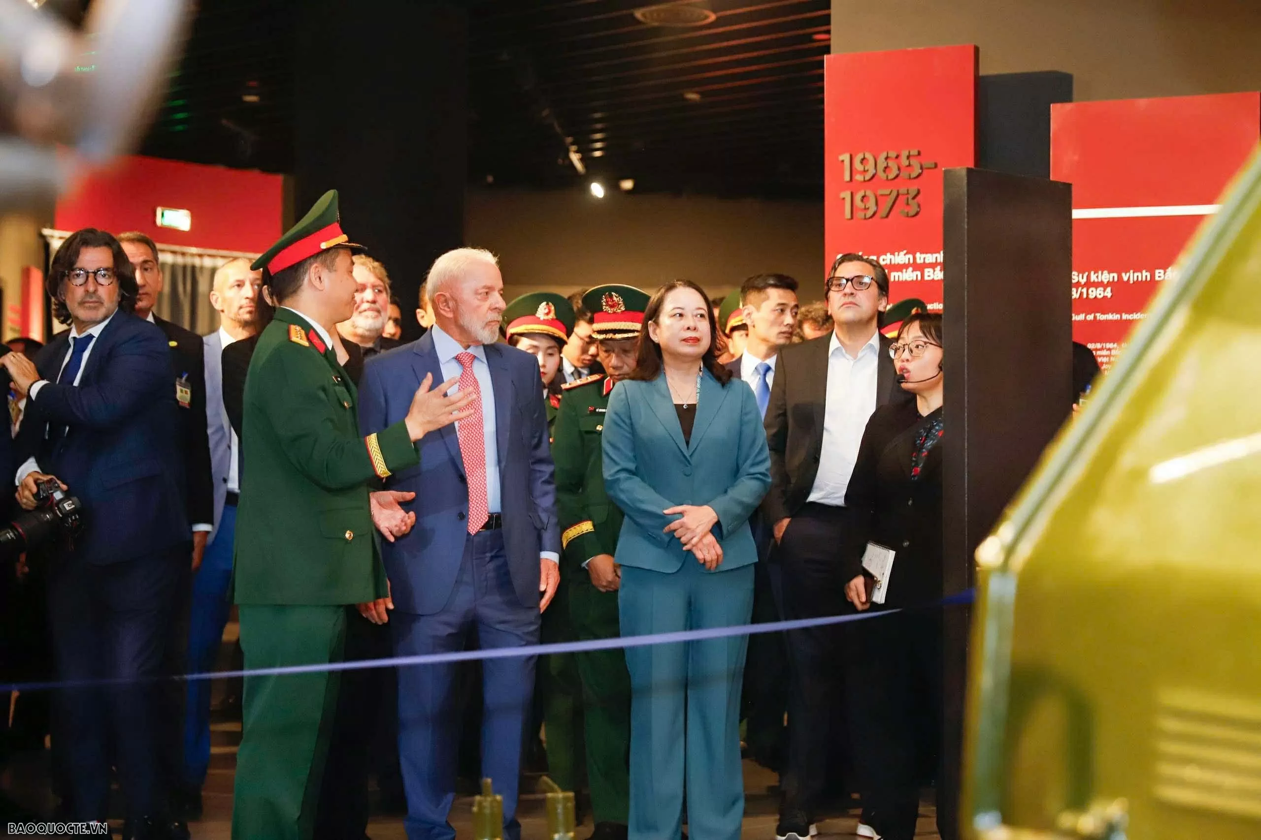 Brazilian President Luiz Inácio Lula da Silva visits Vietnam Military History Museum Brazilian President Luiz Inácio Lula da Silva visits Vietnam Military History Museum