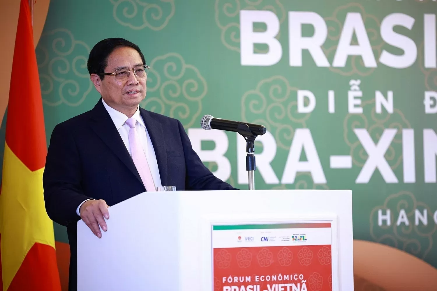 PM Pham Minh Chinh and Brazilian President Luiz Inácio Lula da Silva attend Vietnam – Brazil Economic forum