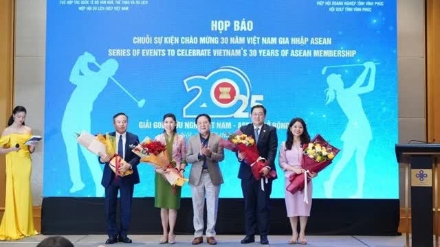 Vietnam-ASEAN Friendship Golf Open Tournament organized to foster connections among businessmen and diplomats
