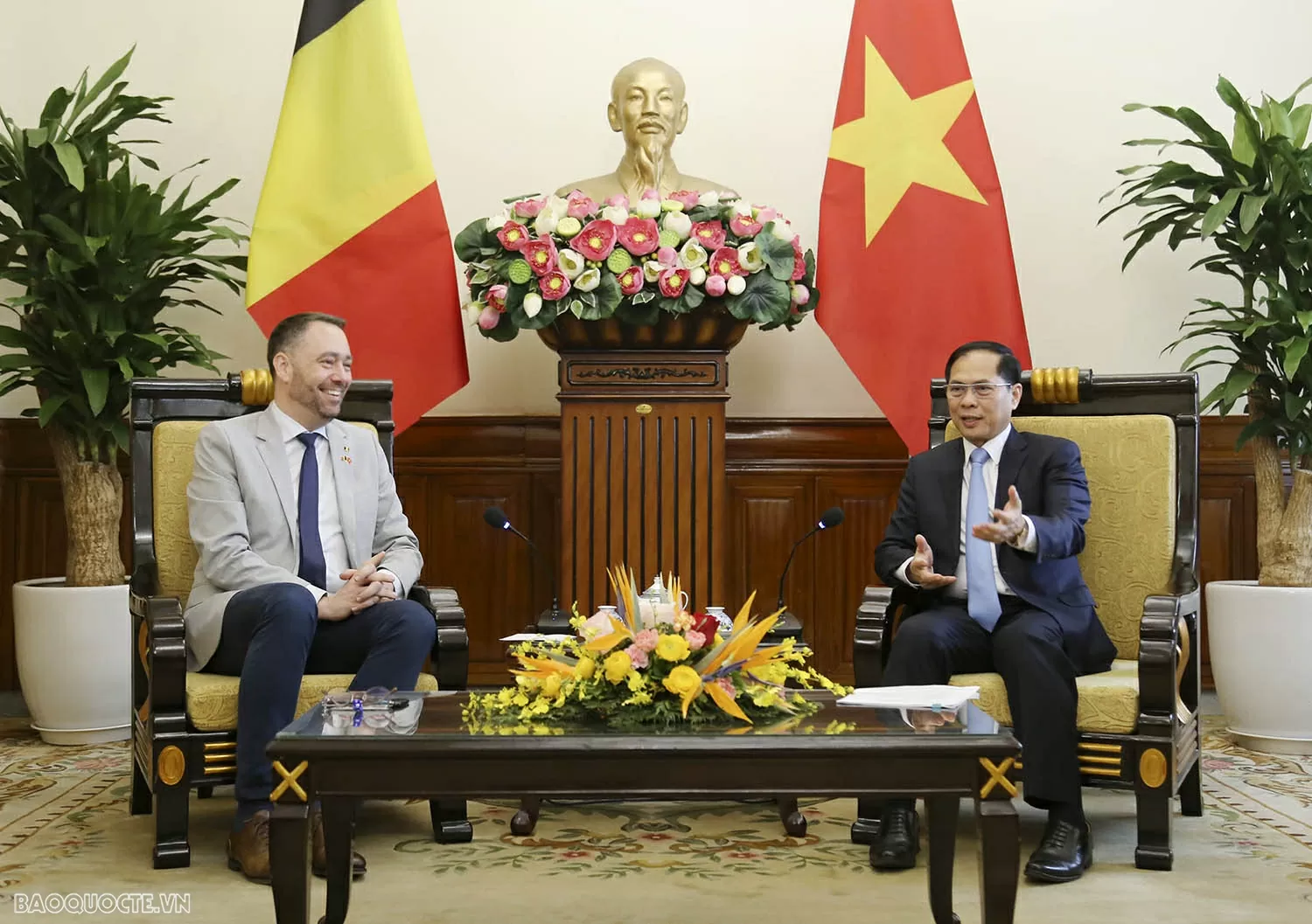 Vietnam, Belgium Deputy Prime Ministers hold meeting on bilateral multifaceted cooperation