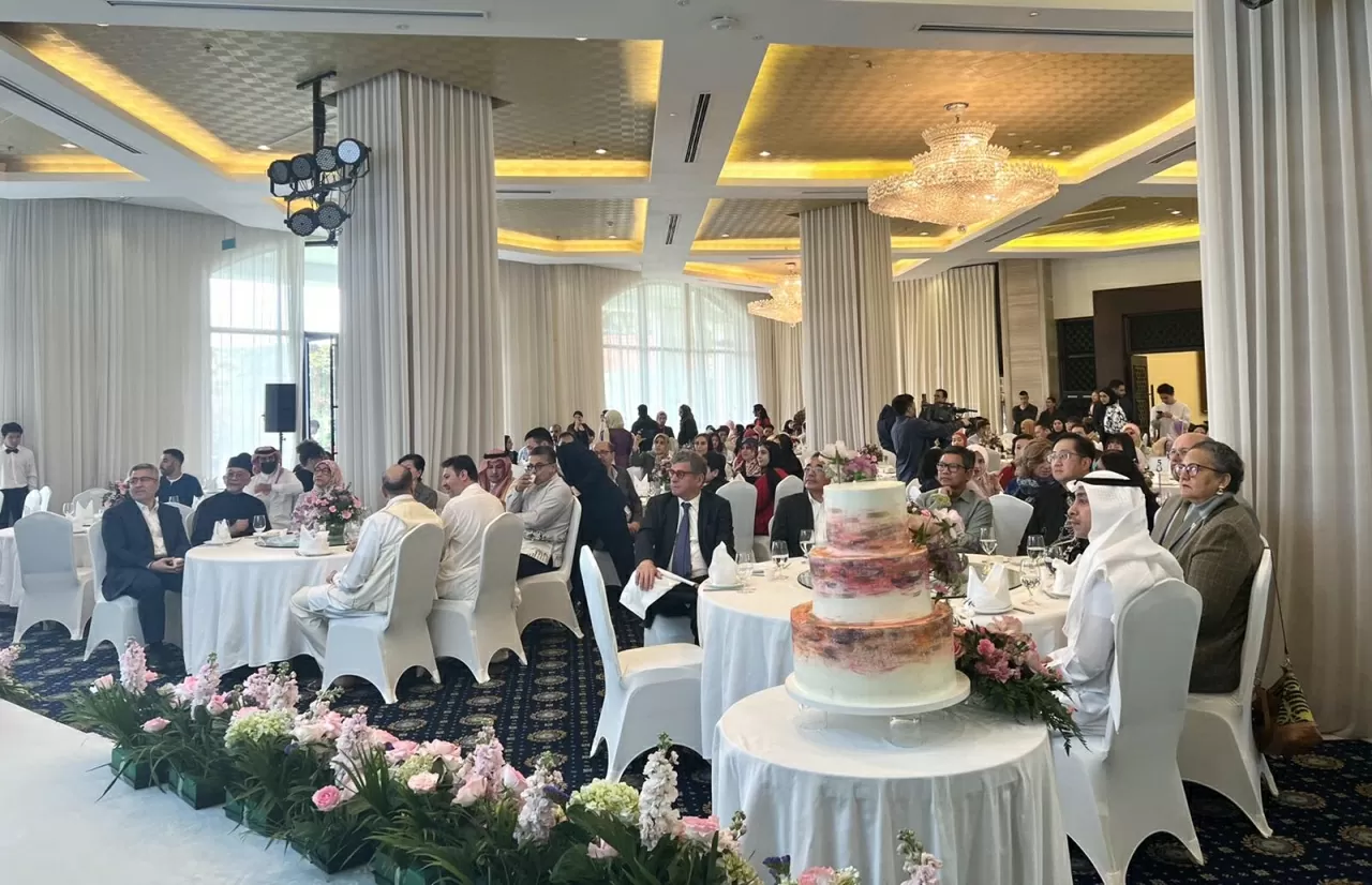 Embassies of Muslim countries host grand Eid al-Fitr celebration in Hanoi: Message of Peace, Coexistence, and Solidarity Embassies of Muslim countries host grand Eid al-Fitr celebration in Hanoi: Message of Peace, Coexistence, and Solidarity
