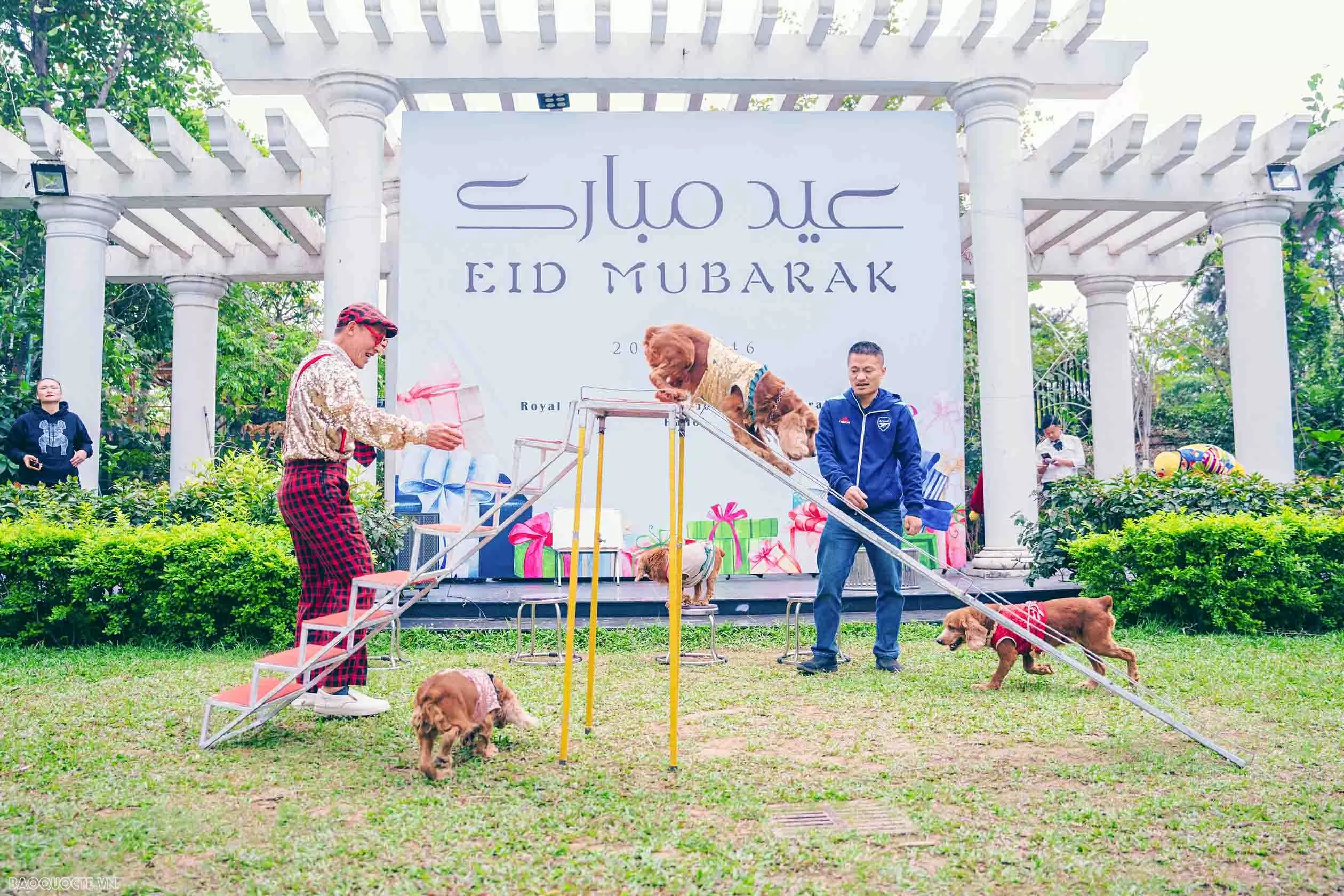 Embassies of Muslim countries host grand Eid al-Fitr celebration in Hanoi: Message of Peace, Coexistence, and Solidarity Embassies of Muslim countries host grand Eid al-Fitr celebration in Hanoi: Message of Peace, Coexistence, and Solidarity
