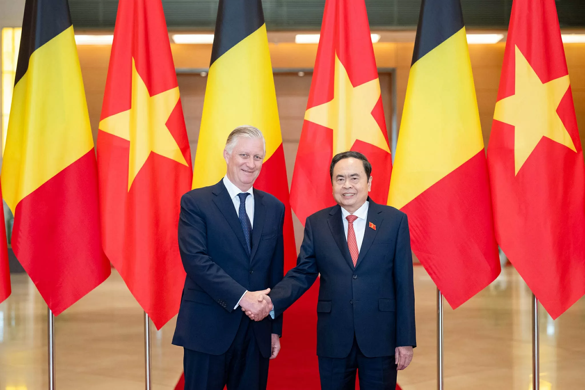 NA Chairman Tran Thanh Man hosts Belgian King Philippe in Hanoi