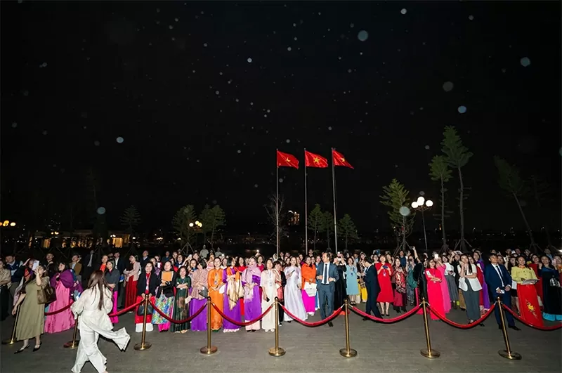 'Ignite and Advance 2025' Conference: A strategic forum shaping the Vietnamese Education's Future