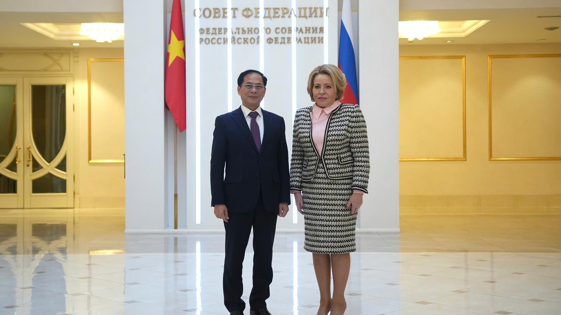 Deputy Prime Minister, Foreign Minister Bui Thanh Son meets with Russian leaders in Moscow