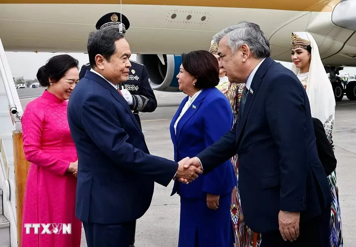 NA leader arrives in Tashkent for attendance at IPU-150, official visit to Uzbekistan NA leader arrives in Tashkent for attendance at IPU-150, official visit to Uzbekistan