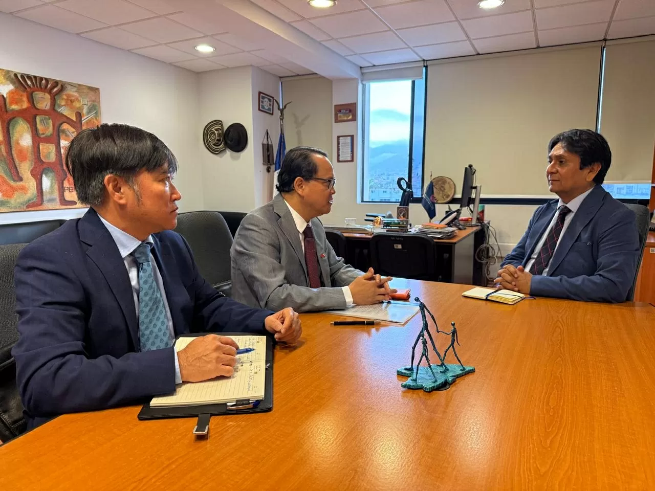 Ambassador Nguyen Viet Cuong: Vietnam and Chile ‘Sowing Seeds for a Greener Future,' Like Two Friends Sharing a Dream Ambassador Nguyen Viet Cuong: Vietnam and Chile ‘Sowing Seeds for a Greener Future,' Like Two Friends Sharing a Dream