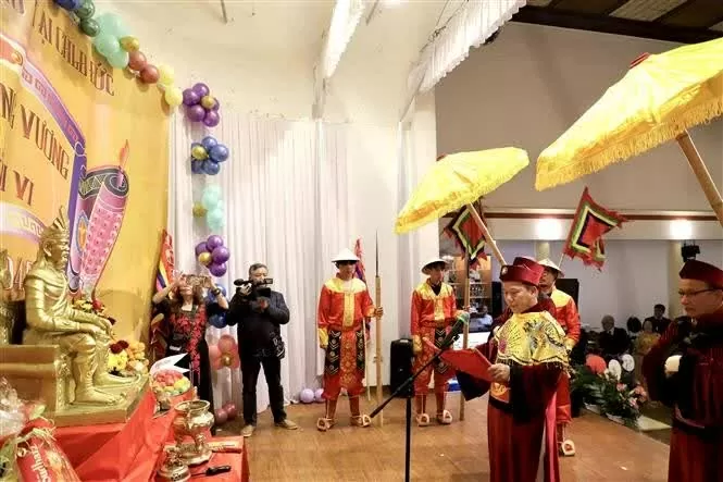 Overseas Vietnamese honour Hung Kings with ceremonies Overseas Vietnamese honour Hung Kings with ceremonies
