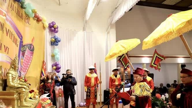 Overseas Vietnamese around the world honour Hung Kings with ceremonies