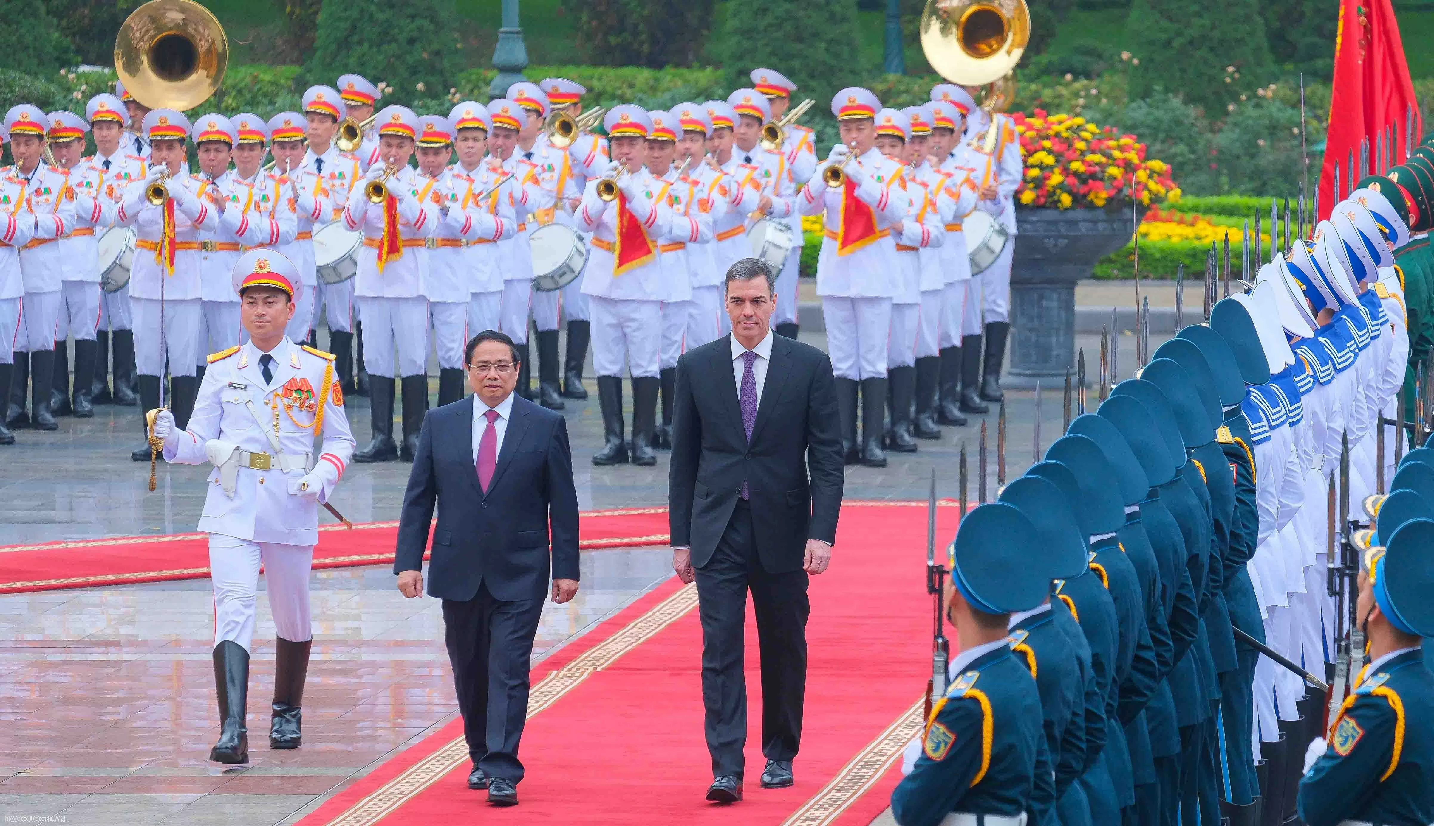 Welcome ceremony held for Spanish Prime Minister in Hanoi Welcome ceremony held for Spanish Prime Minister in Hanoi