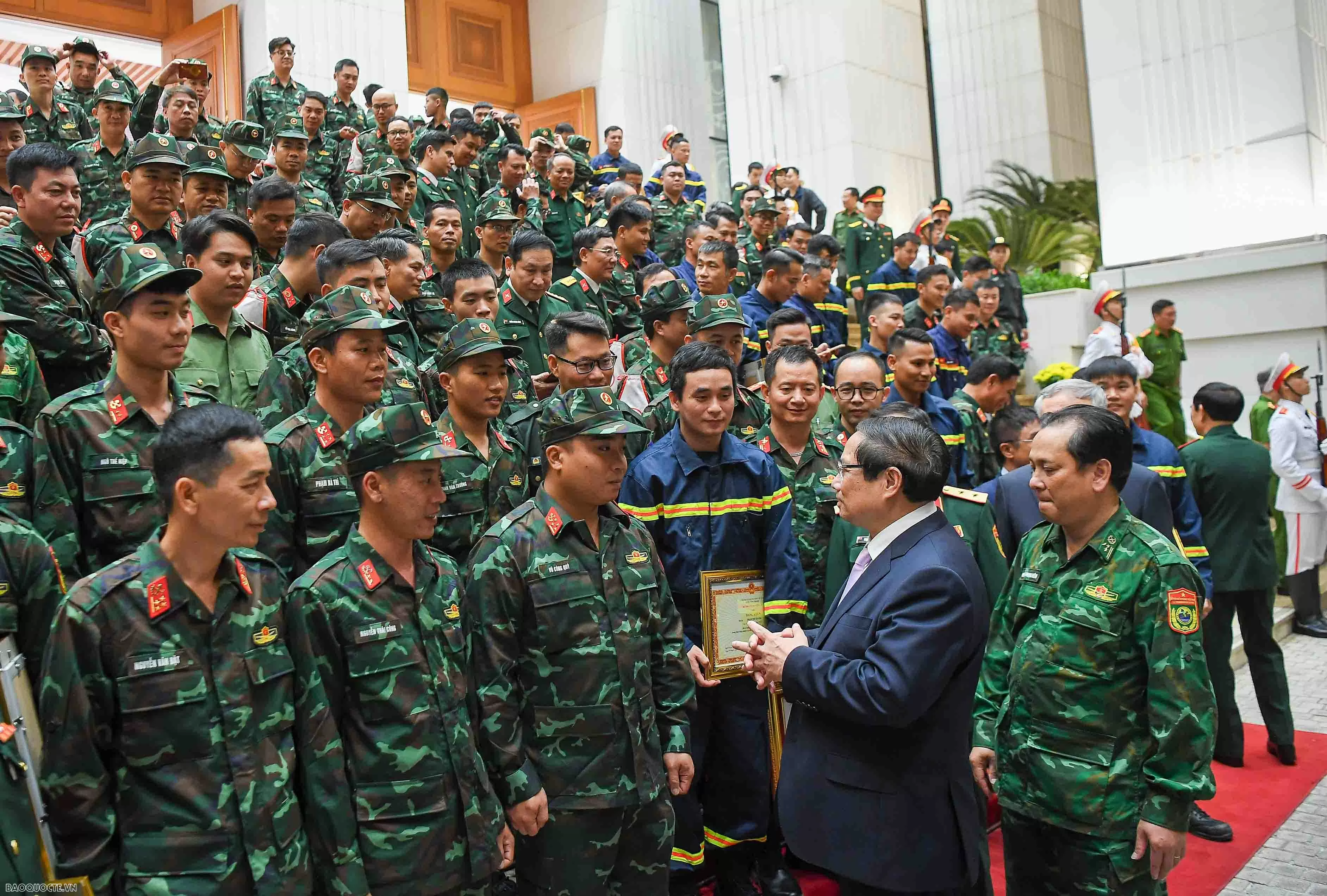 PM chaired commendation ceremony for the aid mission to earthquake-hit Myanmar PM chaired commendation ceremony for the aid mission to earthquake-hit Myanmar
