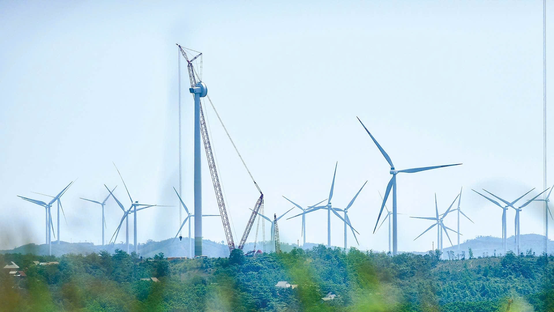 Vietnam developing wind turbine blades to match climate conditions