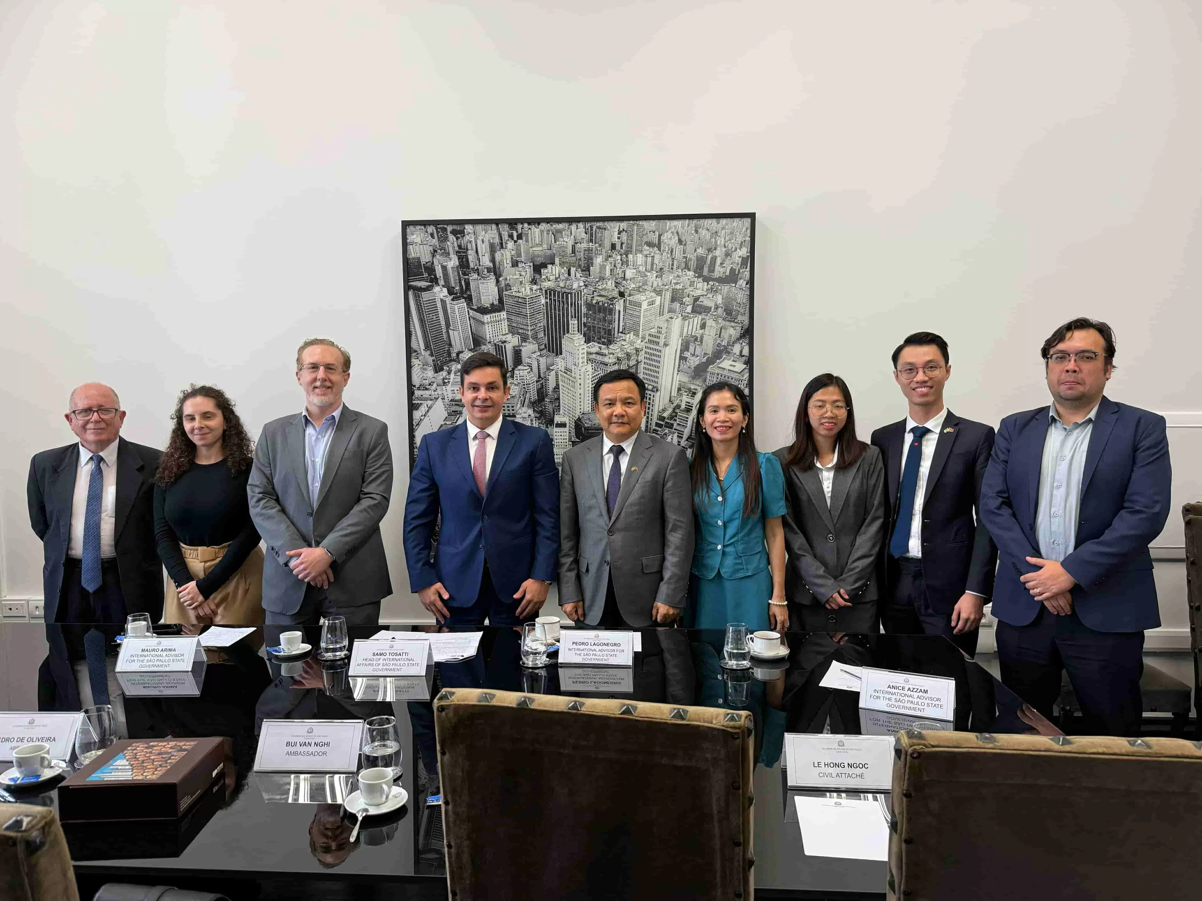 Đại sứ Việt Nam tại Brazil Bùi Văn Nghị thúc đẩy giao thương, kết nối kinh tế tại São Paulo Đại sứ Việt Nam tại Brazil Bùi Văn Nghị thúc đẩy giao thương, kết nối kinh tế tại São Paulo