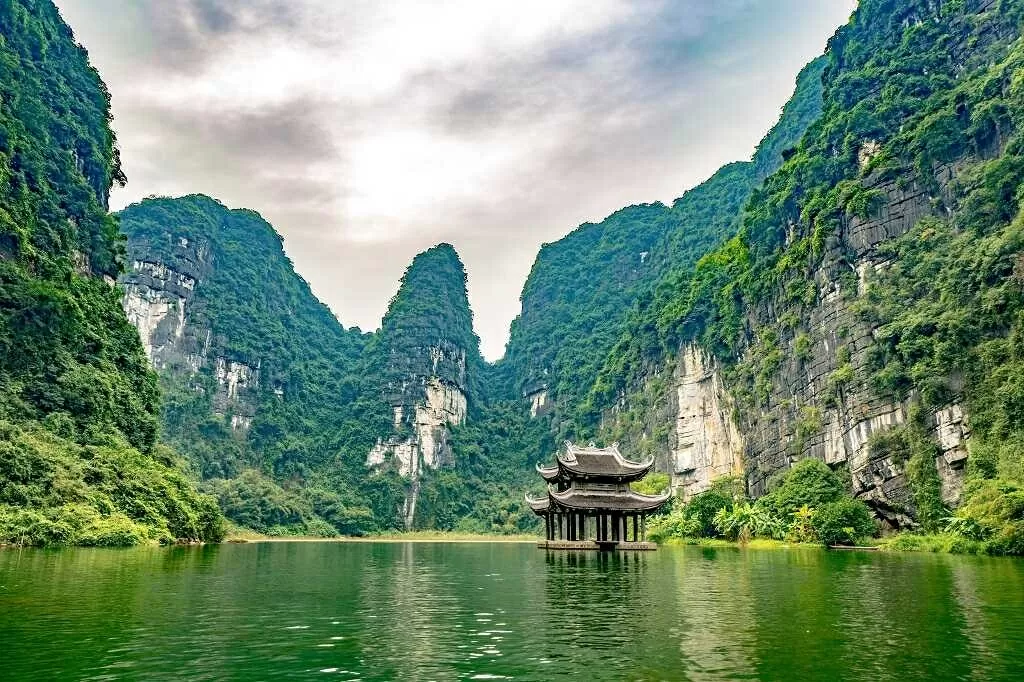 Exploring Vietnam's nine World Heritage Sites Exploring Vietnam's nine World Heritage Sites