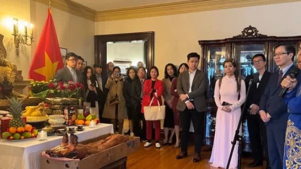 Vietnamese Embassy in Canada held Hung Kings Commemoration Day in Ottawa