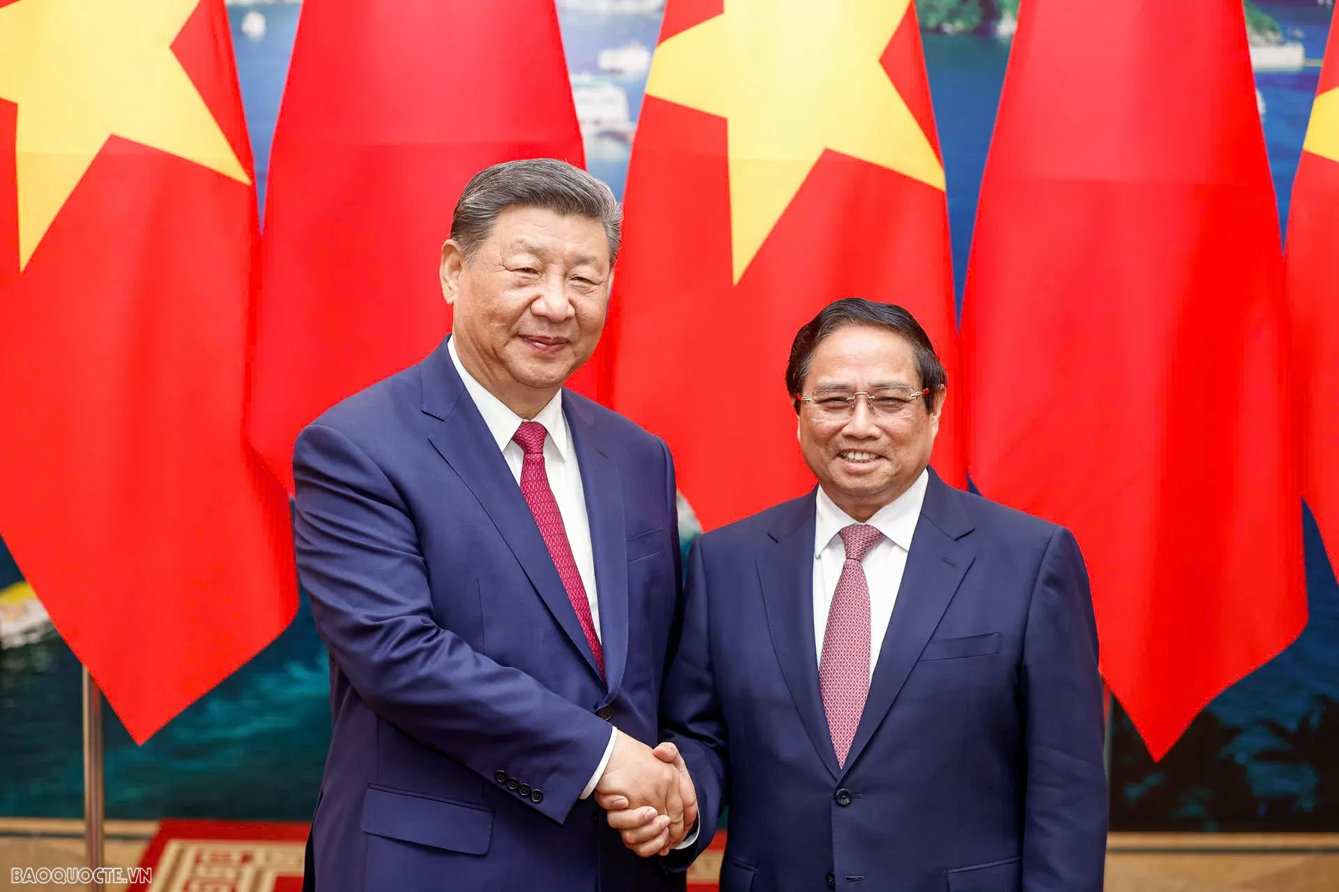 Prime Minister Pham Minh Chinh meets with China’s top leader Xi Jinping