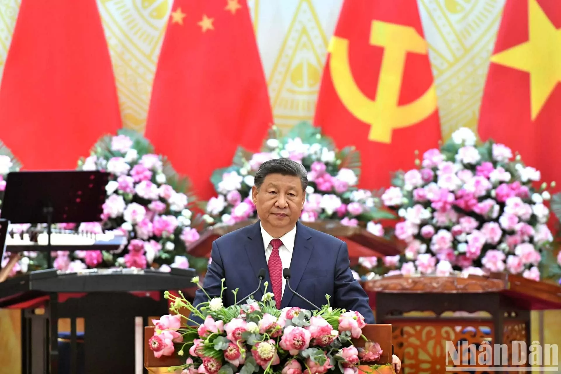Grand banquet held in honour of Party General Secretary, President of China Xi Jinping in Hanoi Grand banquet held in honour of Party General Secretary, President of China Xi Jinping in Hanoi