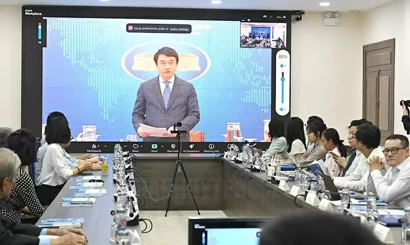 former Chairman of the People's Committee of Ho Chi Minh City, Nguyễn Thành Phong. former Chairman of the People's Committee of Ho Chi Minh City, Nguyễn Thành Phong.